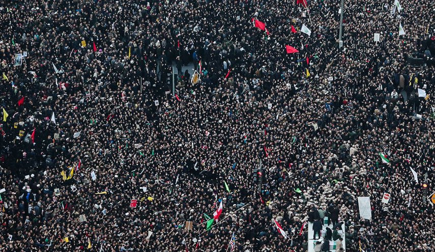 خبرنگار فرانسوی: گسترده ترین تجمع در ایران بعد از رحلت امام خمینی (ره) 
