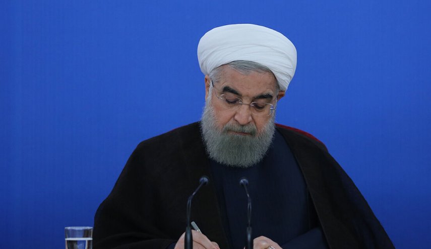 پیام تسلیت روحانی به مناسبت حادثه واژگونی اتوبوس در مسیر تهران -گنبد