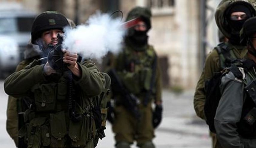 إصابة عدد من المواطنين الفلسطينيين جراء اقتحام قوات الاحتلال بلدة سلواد