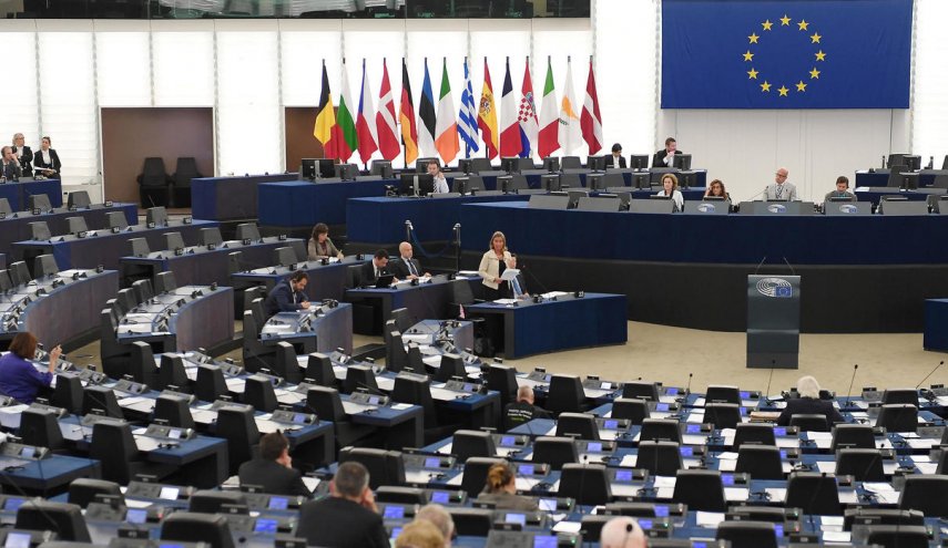 اميركا تهدد اوروبا بفرض رسوم في حال مواصلة دعمها للاتفاق النووي
