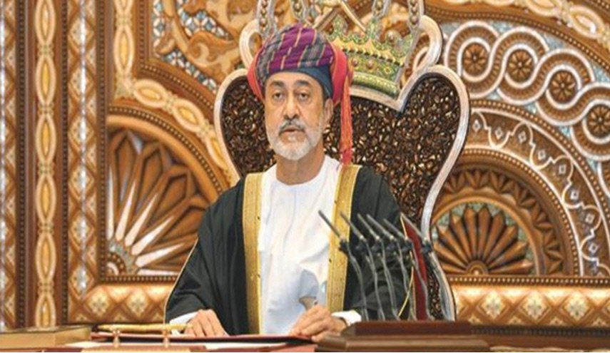 أول اتصال هاتفي بين سلطان عمان وترامب