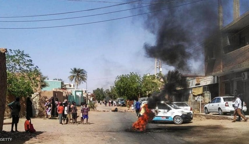 السودان.. مقتل 7 في انفجار قنبلة بحفل زفاف

