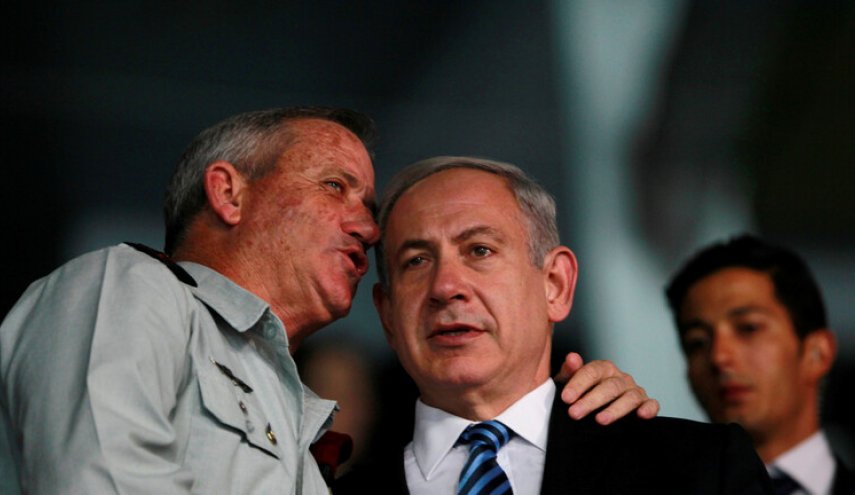 نتانیاهو لکنت زبان رقیبش را به باد تمسخر گرفت