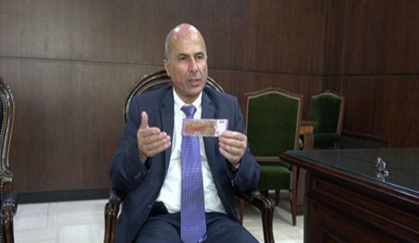 حاكم مصرف سوريا ينتقد عملية استيراد السلع 