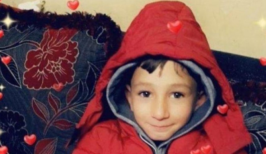 أول تعليق من عائلة الطفل أبو رميلة على وفاة ابنهم الغامضة

