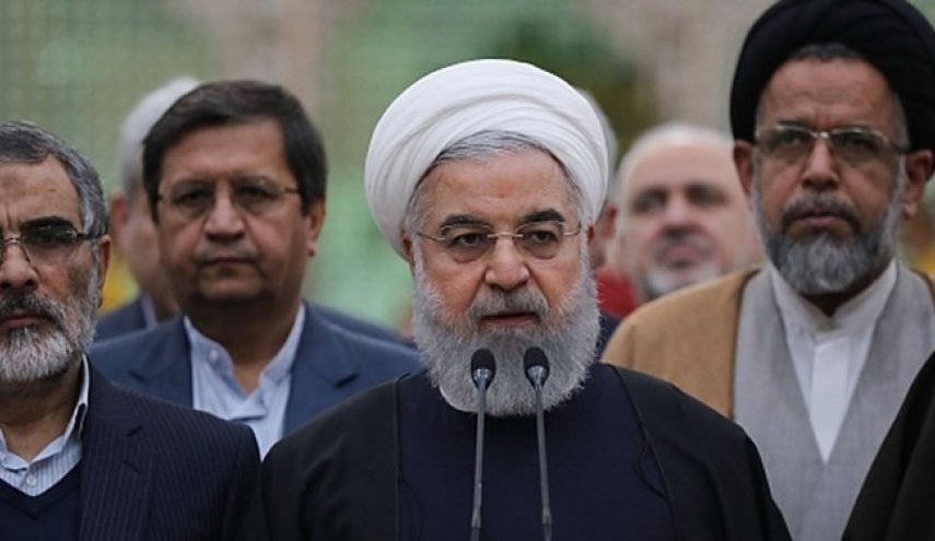 الرئيس روحاني: لا سبيل سوى المقاومة لمواجهة الاعداء