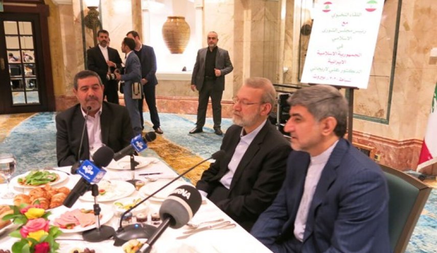 ايران مستعدة للحوار السياسي مع جاراتها العربية