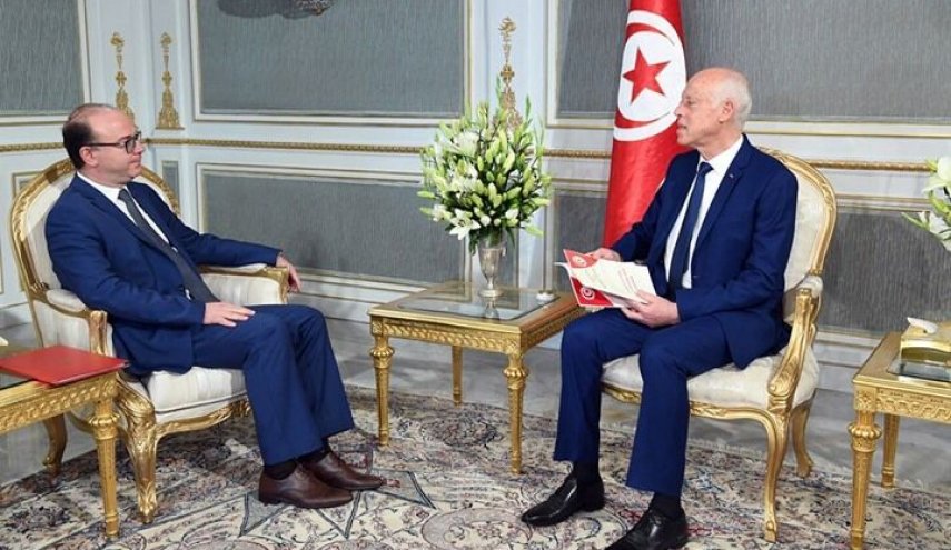 الفخفاخ يقدم تشكيلة حكومته للرئيس التونسي