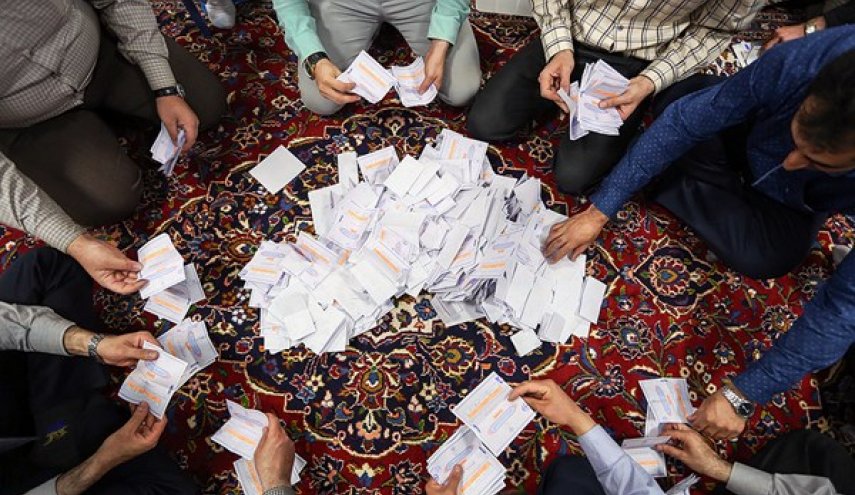 نتائج غير رسمية..تقدم المبدئيين بالانتخابات الايرانية
