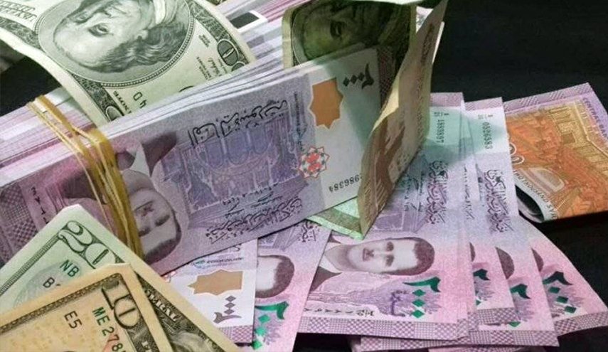 السلطات السورية تقبض على عصابة لترويج العملات المزيفة 