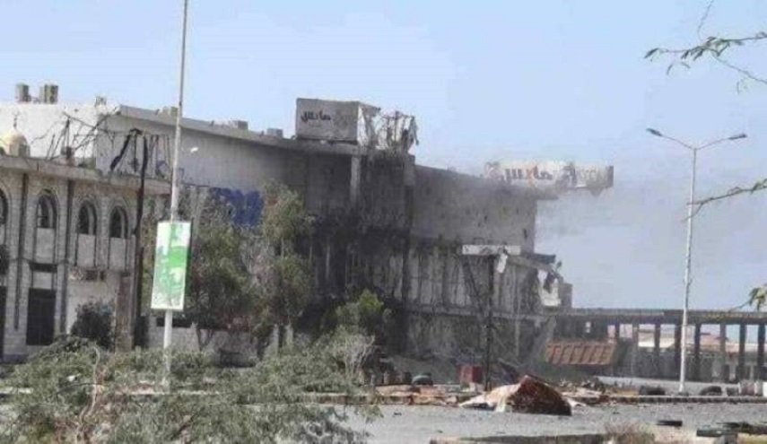 اليمن... إصابة أحد أفراد التموين بقصف للمرتزقة على إحدى نقاط رقابة الارتباط بالحديدة