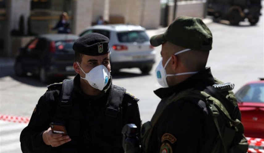 الشرطة الفلسطينية تعتقل أشخاص خالفوا تعليمات الحجر الصحي