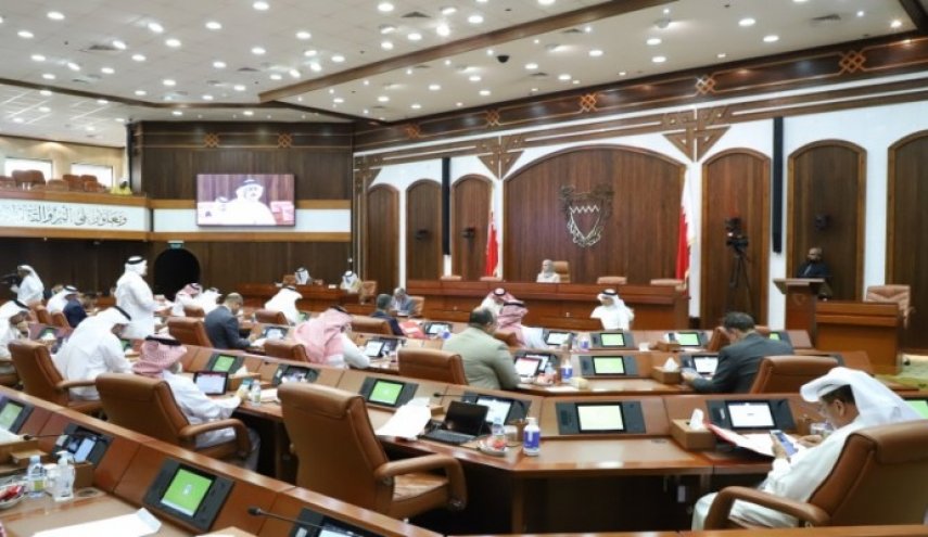 البرلمان البحريني يوافق على حظر التجول الجزئي لمنع تفشي كورونا