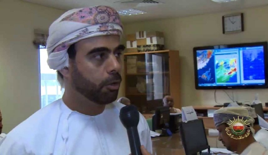 مسؤول عُماني بارز يحذر.. دخلنا مرحلة الخطر