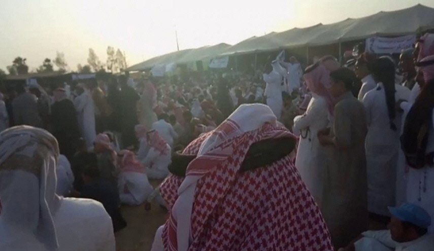 السلطات السعودية تضرب نساء قبيلة الحويطات وتنزع ملكية أراضي شرمة منها