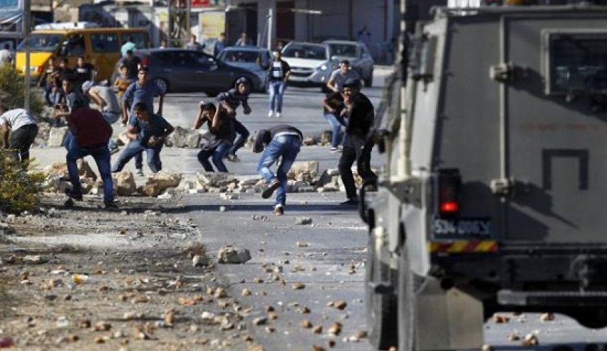 إصابة 4 فلسطينيين واعتقال 7 باعتداءات للاحتلال في الضفة