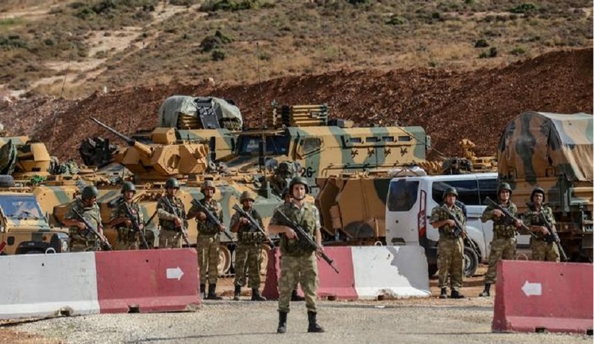 تشكيل 5 ألوية'كومندوز'بقيادة ضباط اتراك ومسلحين بادلب