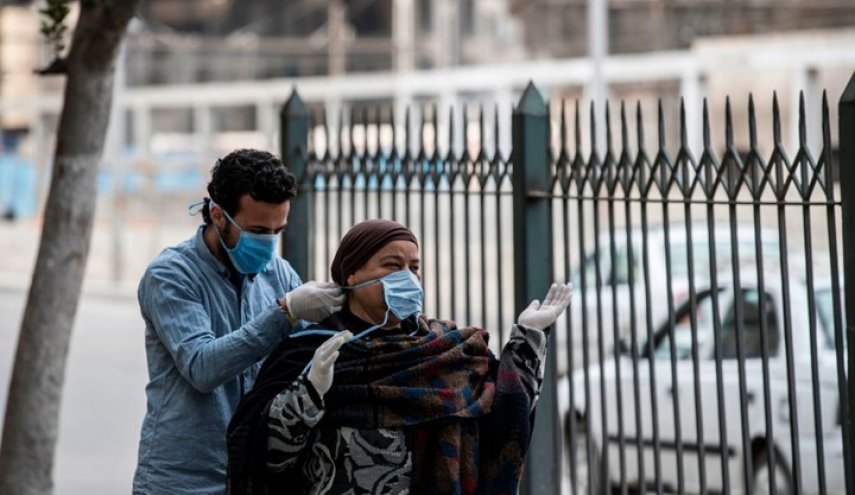 مصر تغلق مستشفيات وتعزل قرى ومحافظات بسبب كورونا

