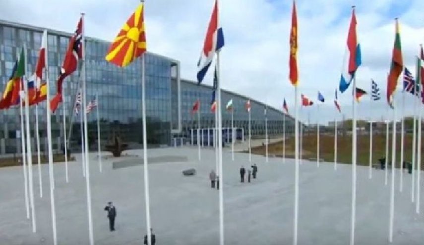 پرچم مقدونیه شمالی در مقر ناتو بر افراشته شد