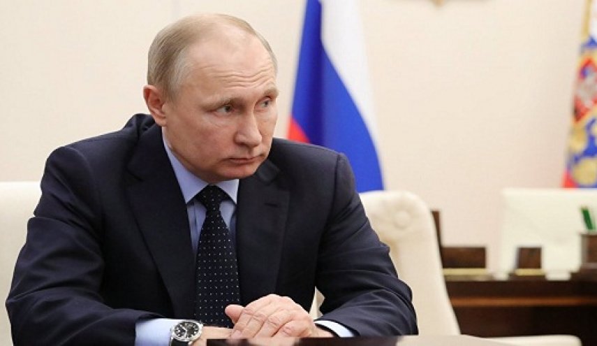 بوتين يقرر العمل عن بعد تجنبا للكورونا