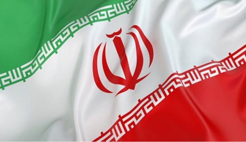 فنانون ونشطاء عرب يتضامنون مع الشعب الايراني