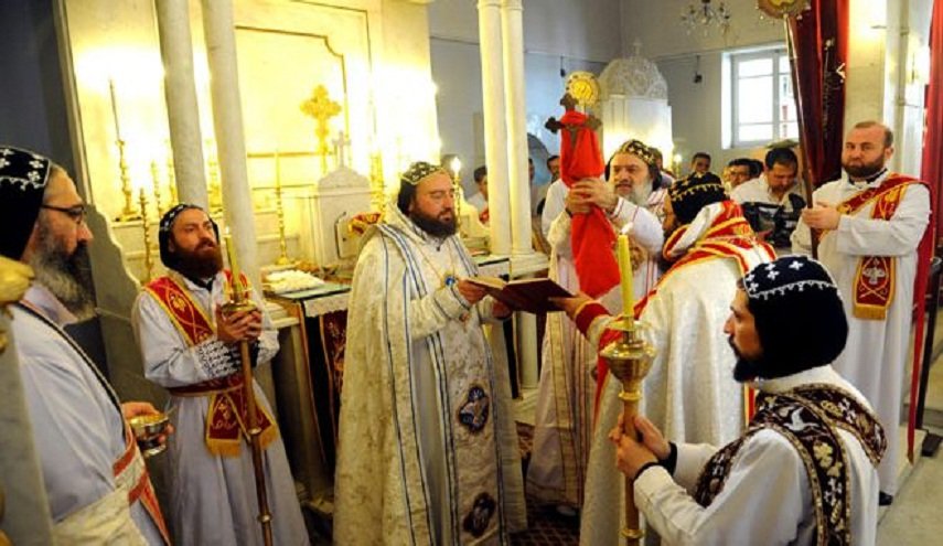 شاهد.. الطوائف المسيحية في سوريا تحتفل بعيد الفصح