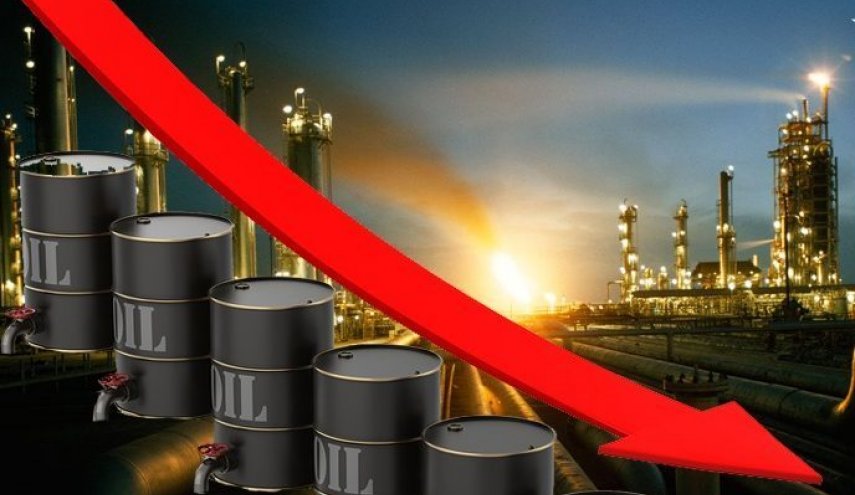 تراجع أسعار النفط رغم اتفاق أوبك بخفض الانتاج!