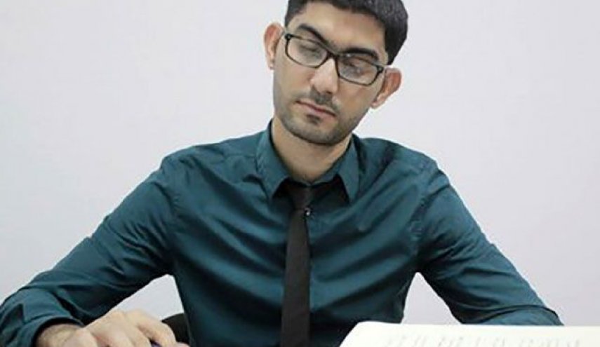 النظام البحريني يمنع صحفيا معتقلا من الإتصال بعائلته 