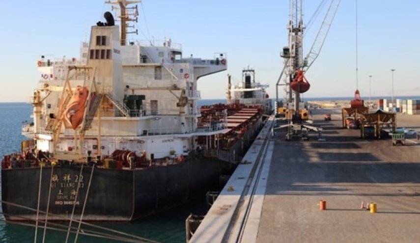 وصول 7 سفن تحمل سلعا اساسية الى ميناء جابهار الايراني