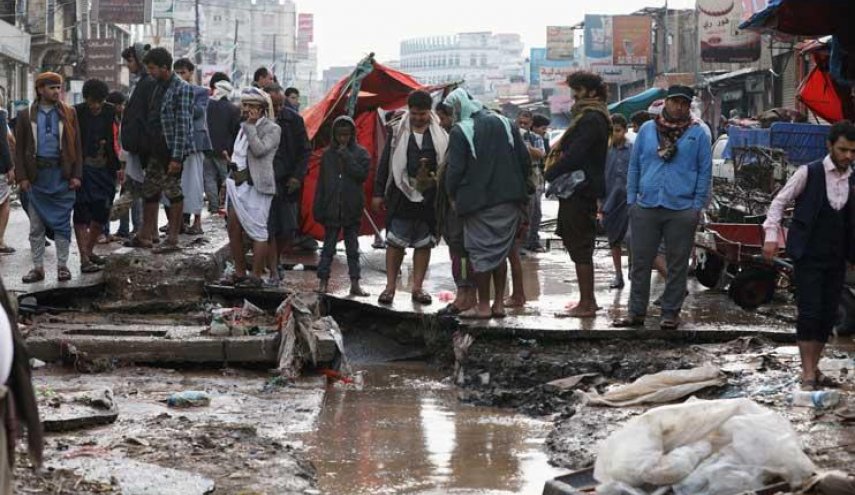 جاری شدن سیل در یمن جان هفت نفر را گرفت