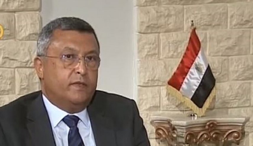 وزير البترول المصري الأسبق يكشف سبب انهيار النفط الأمريكي