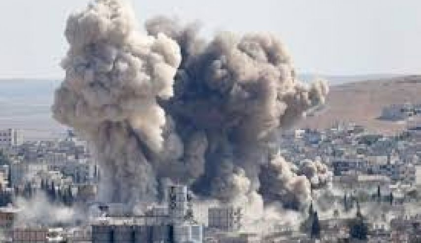 بمباران هوایی مناطق مختلف یمن توسط آل سعود 