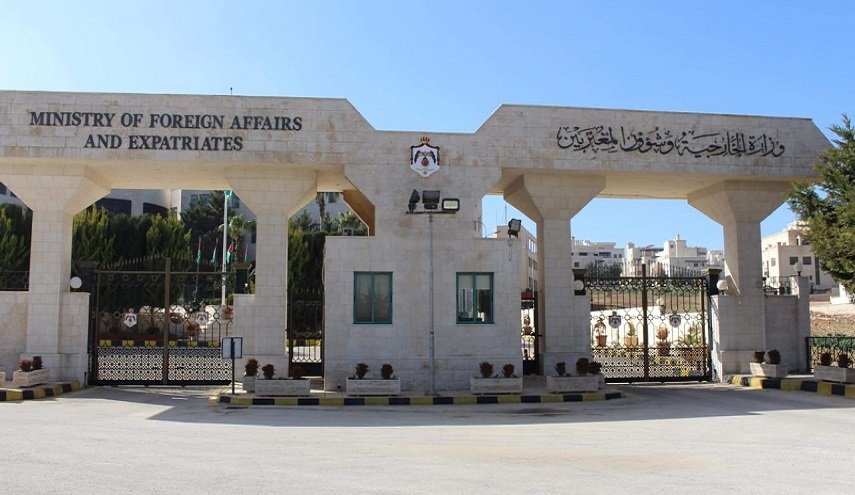 سوريا تفرج عن 7 موقوفين أردنيين