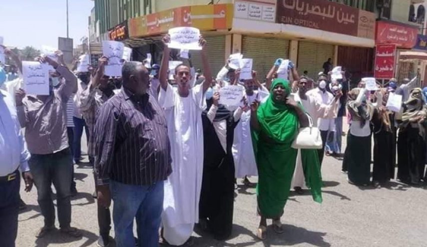 السودان.. اعتقال 23 متظاهرا من أنصار البشير