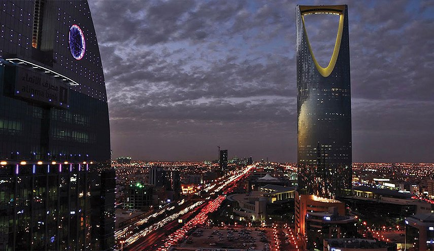 النظرة المستقبلية لتصنيف السعودية تتغير إلى سلبية