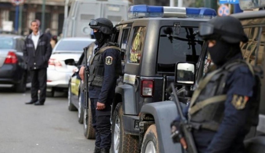السلطات المصرية: مقتل 18 إرهابيا في تبادل لإطلاق النار في بئر العبد
