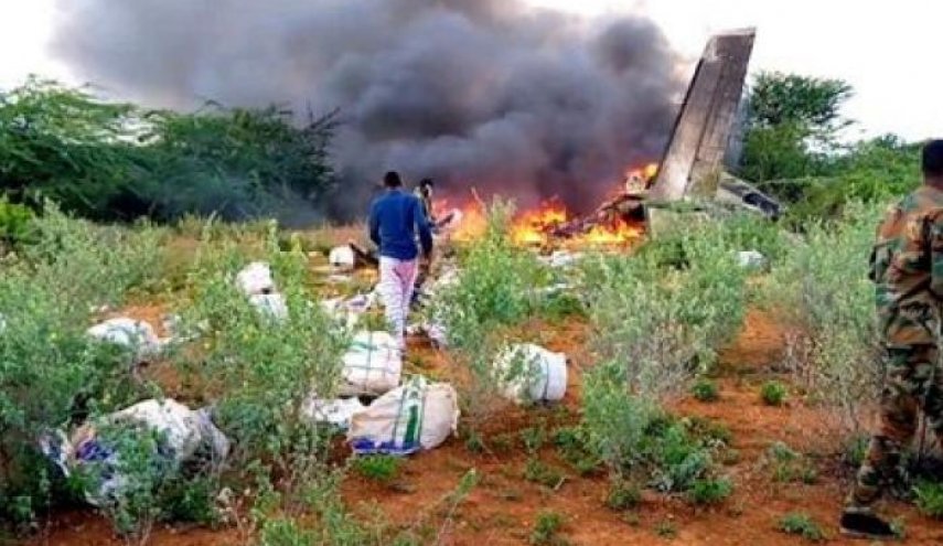 كينيا تطالب الصومال بتحقيق في حادث تحطم طائرة مساعدات إنسانية