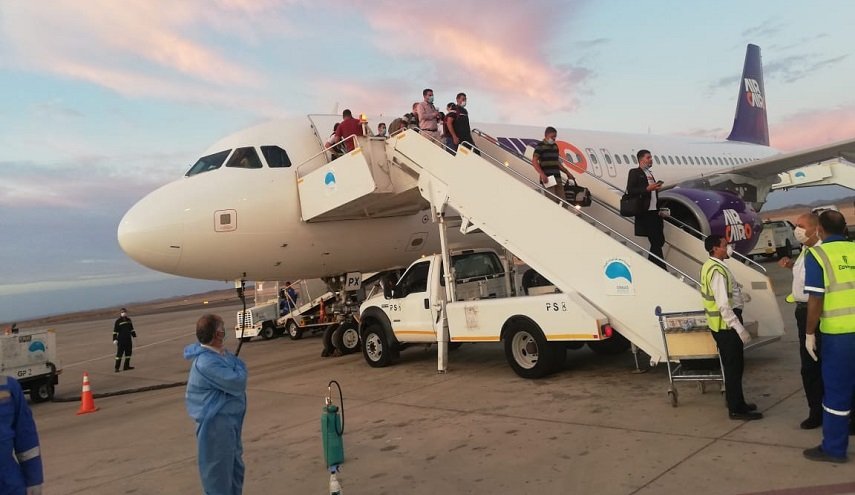 مطار مرسى علم يستقبل 83 مصريا عائدا من لاجوس النيجيرية