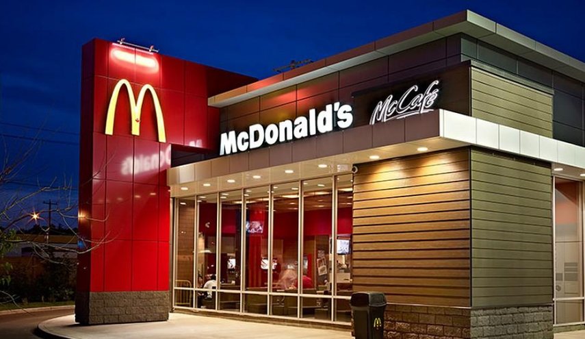 امريكية تطلق النار على موظفي ماكدونالدز بسبب وجبة!
