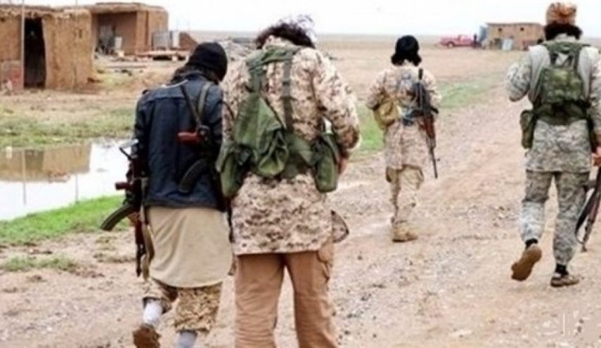 'داعش' تعدم 11 شخصا بالرصاص في بادية دير الزور