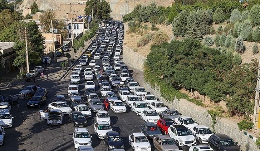 ترافیک سنگین در آزادراه تهران-شمال و کندوان/ راننده‌ها به محدودیت ترافیکی توجه کنند