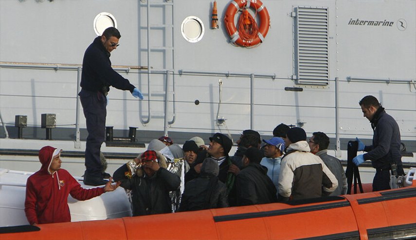 مصرع شخص بعد غرق قارب لمهاجرين غير شرعيين قي تونس