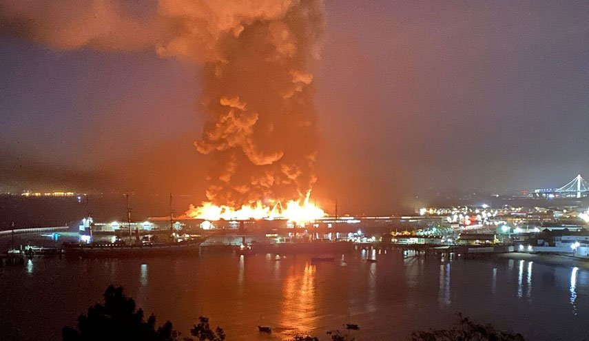 آتش سوزی مهیب در سانفرانسیسکو/ یک اسکله طعمه حریق و ویران شد