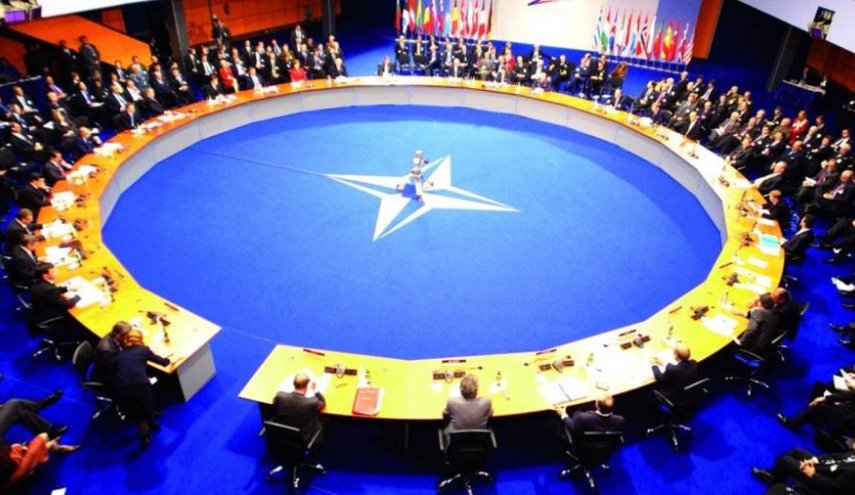 الناتو يرفض اقتراحا روسيا بضبط النفس في زمن كورونا
