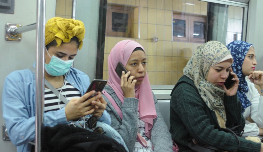 سكك الحديد المصرية تفرض غرامات على الممتنعين عن ارتداء الكمامة