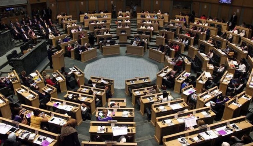عضو پارلمان اردن: اشغال کرانه باختری منطقه را به جنگ و خشونت سوق می‌دهد