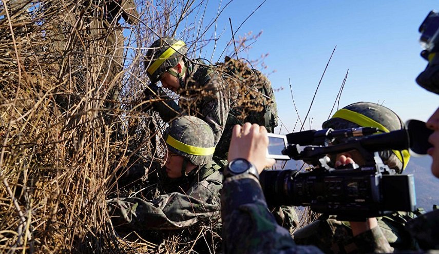 الجيش الكوري الجنوبي يحافظ على وضع الاستعداد ويراقب غريمه الشمالي