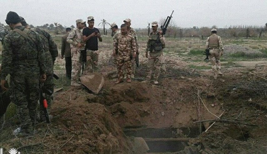 کشف 2 کارگاه ساخت بمب و 11 مخفیگاه داعش در صلاح الدین عراق
