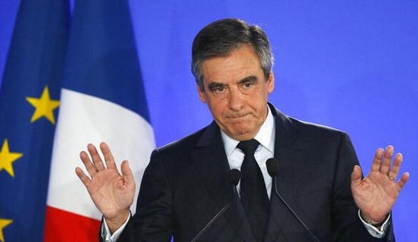 محکومیت نخست وزیر پیشین فرانسه به پنج سال زندان