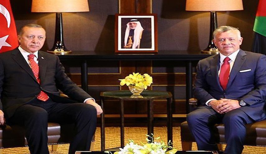 الأزمة الليبية تخيم على العلاقات الأردنية - التركية